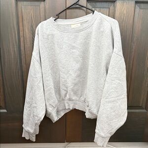 Gray Cropped Universal Thread Sweatshirt women’s size large